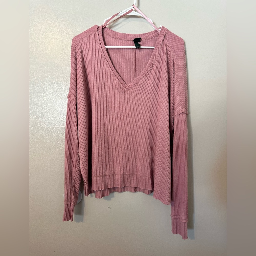Pink Flowy Sweater - Picture 2 of 3